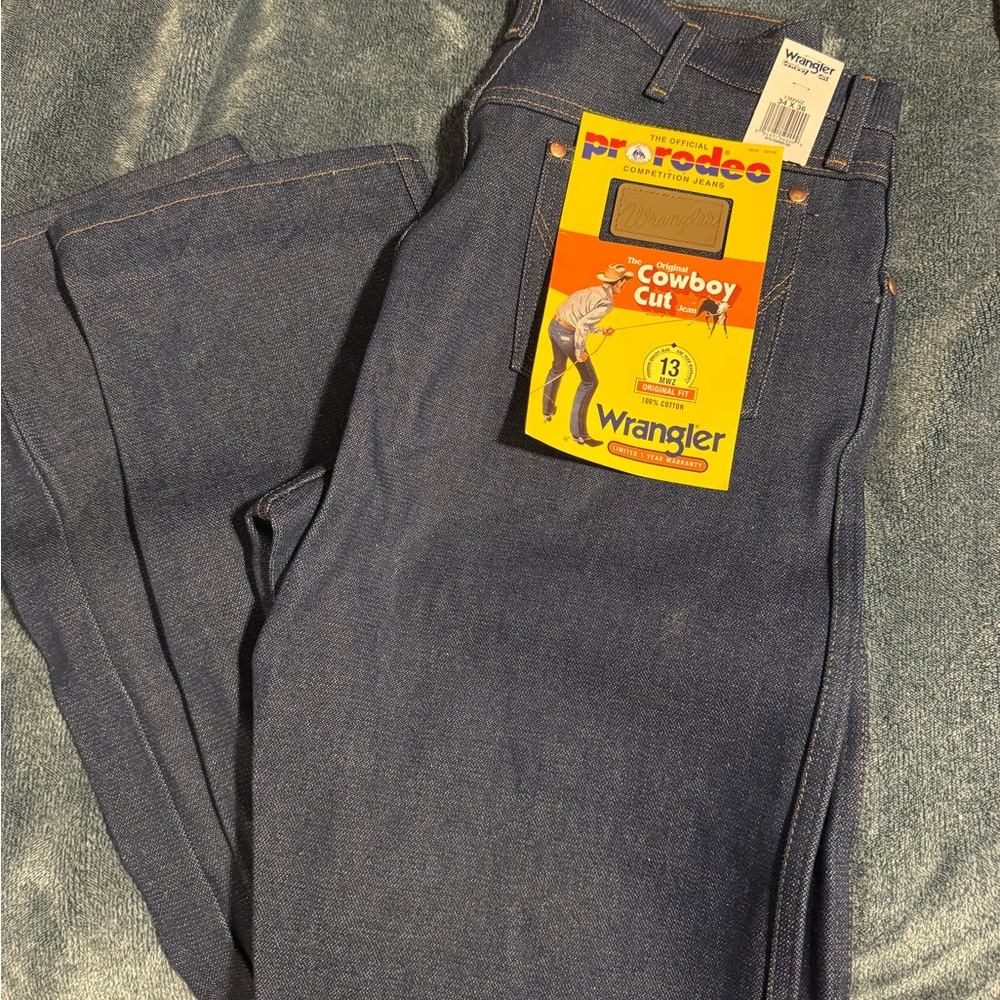 Wrangler Men's Classic Indigo Bootcut Jeans